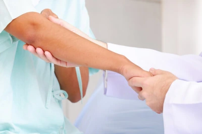 Clínica de dermatologista mais próximo